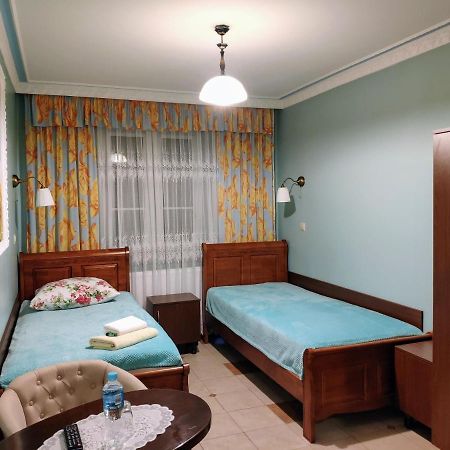 Dwor Bartnika Bed & Breakfast Narewka Екстериор снимка